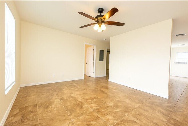 Photo - 12442 Grouse Ave