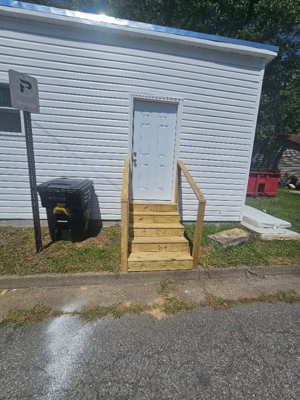 Building Photo - 2129 Chestnut St Rental