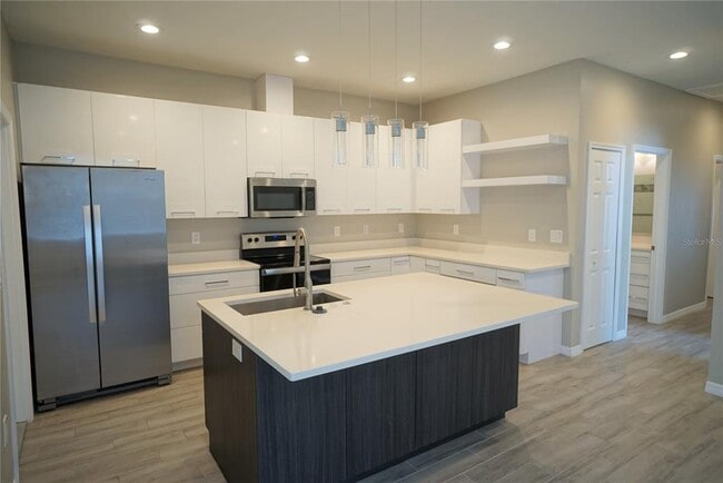 Photo - 4104 N Thatcher Ave