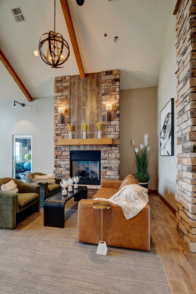 Copper Ridge Apartments