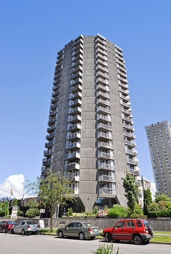 Primary Photo - Hendry House