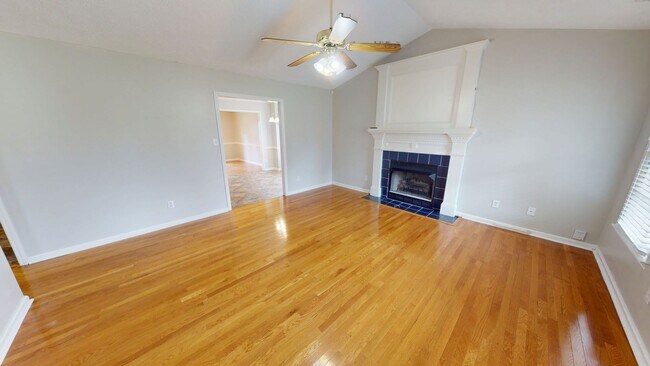 Photo - 3 Bedroom with BONUS Room in Jack Britt School District!