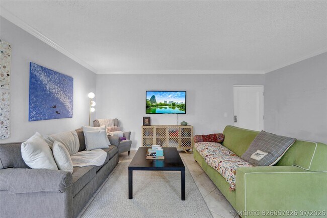 Photo - 665 Enfield St Unit B20