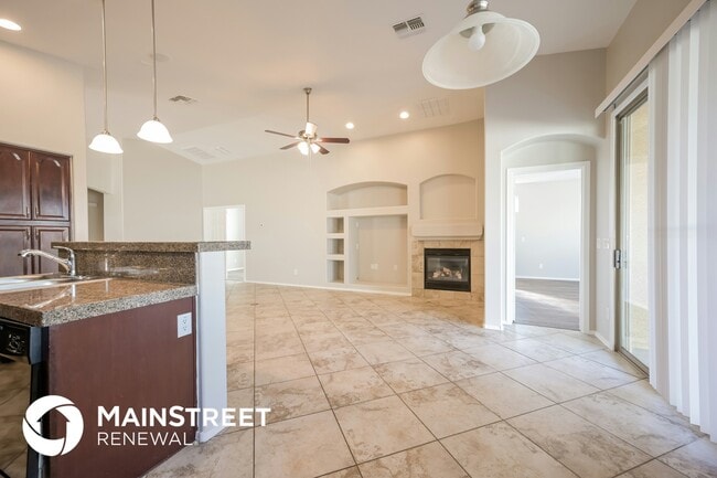 Photo - 42716 N 44th Dr