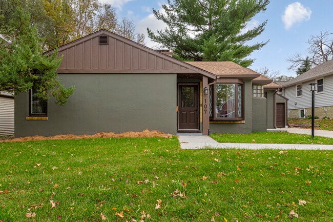 Building Photo - 107 Gwyn Ave