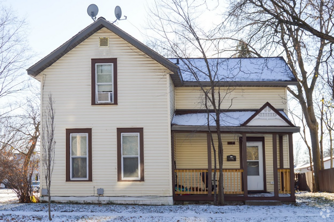 Building Photo - 417 Marston Ave Rental