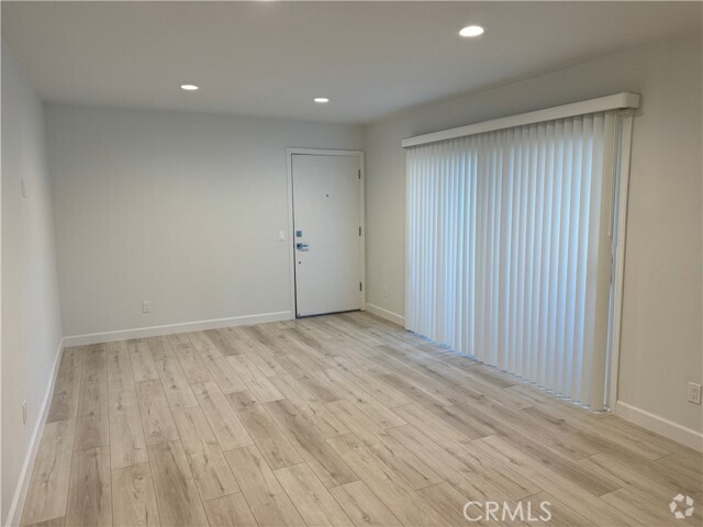 Building Photo - 1693 N Brea Blvd Unit 132 Rental