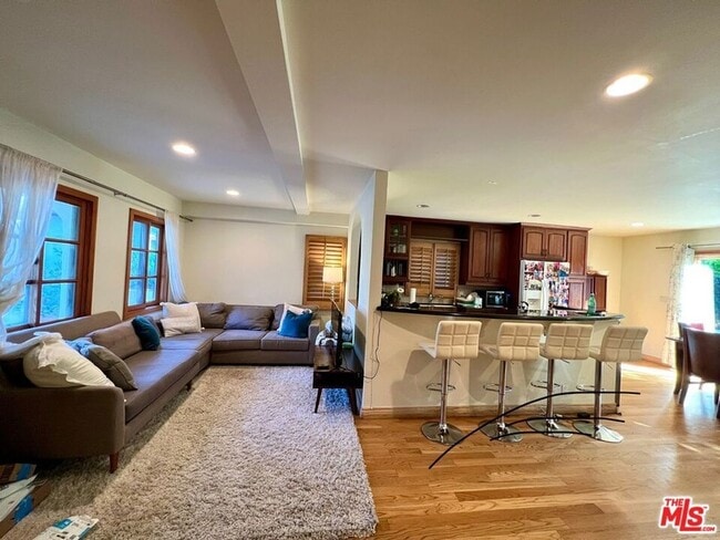 Photo - 7917 Westlawn Ave