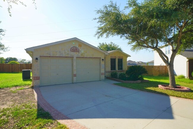 Photo - Immaculately upgraded and maintained home now available in Cibolo! Realtor Commission: $550