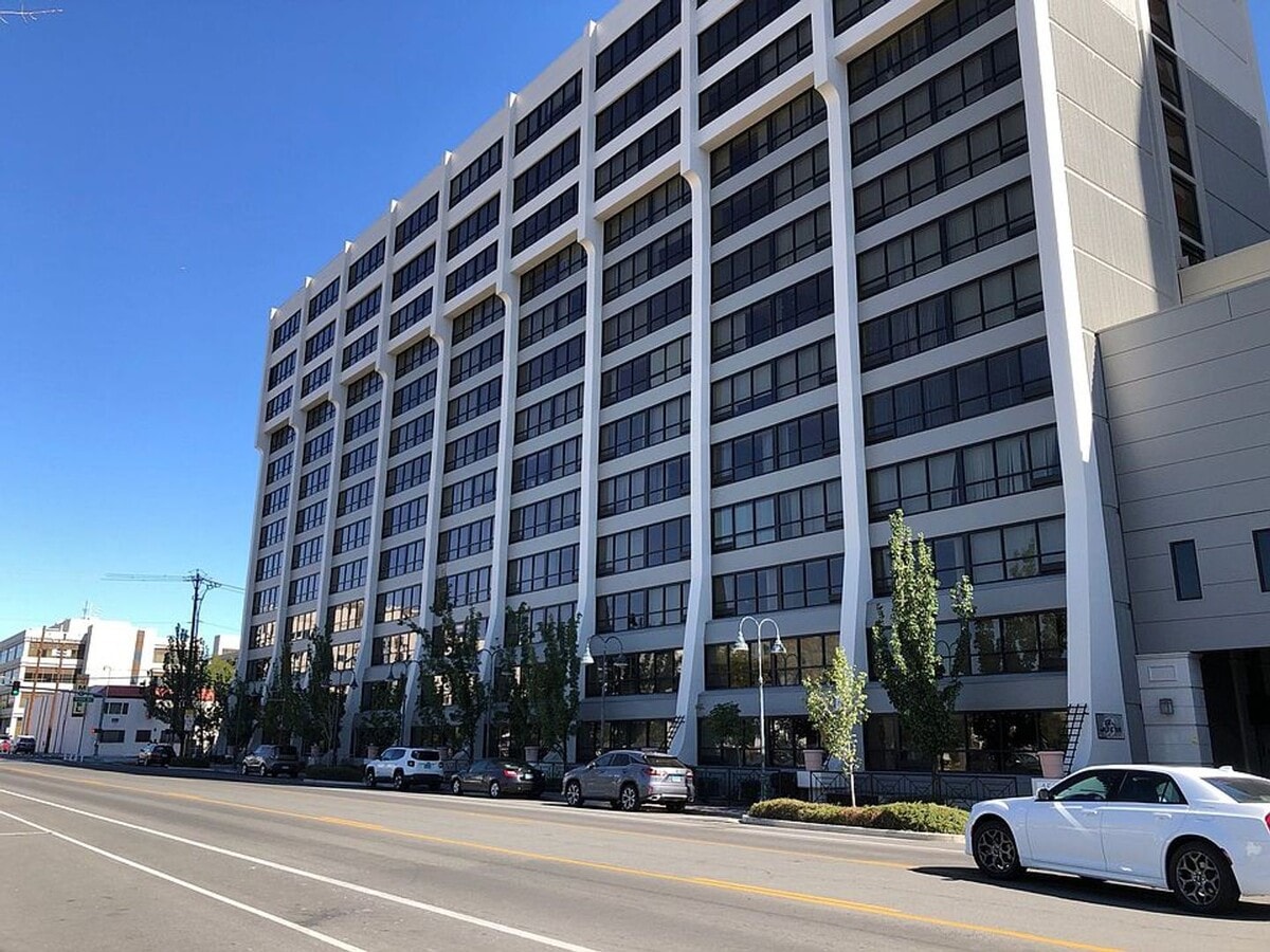 Photo - 450 N Arlington Ave