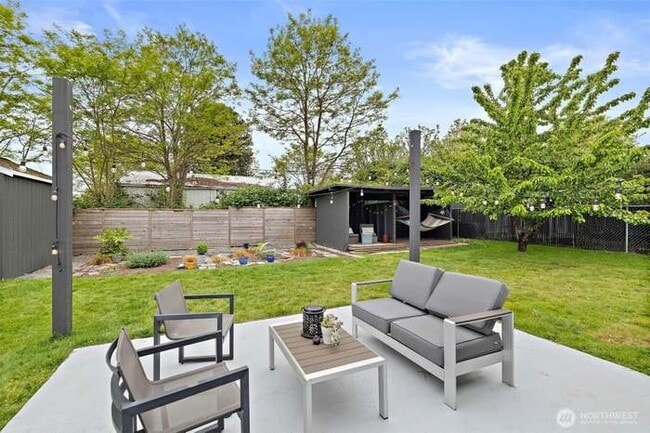 Photo - 11303 14th Ave SW