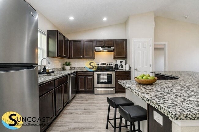 Building Photo - 13 Sellner Pl