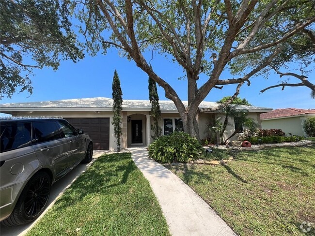 Building Photo - 1250 SW 15th Ave Rental