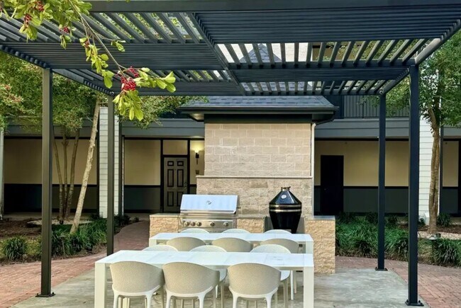 Photo - 2345 Sage Rd Unidad A8