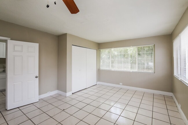 Photo - 1100 NW 143rd St