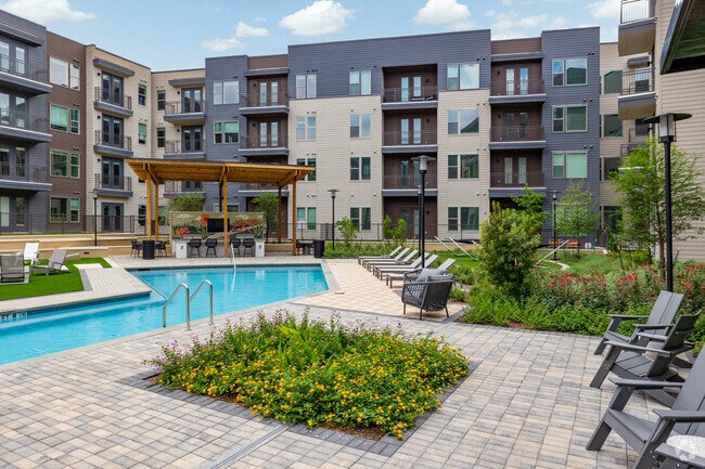 Building Photo - The Nelson Rental