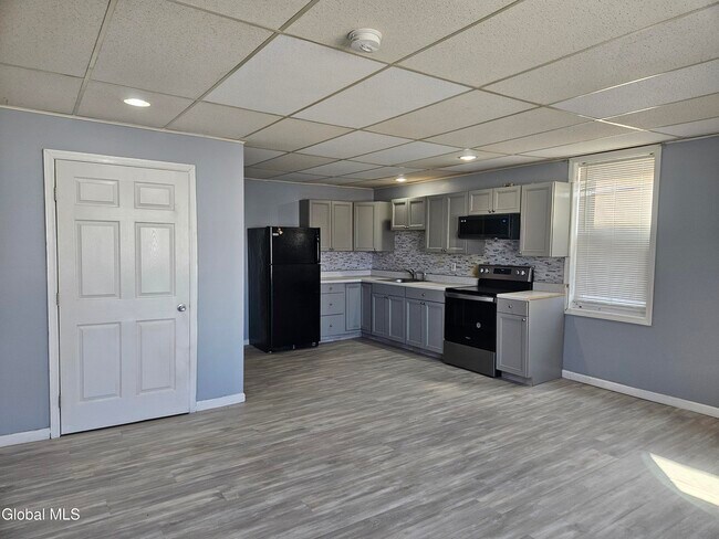 Photo - 38 Main St Unit 2