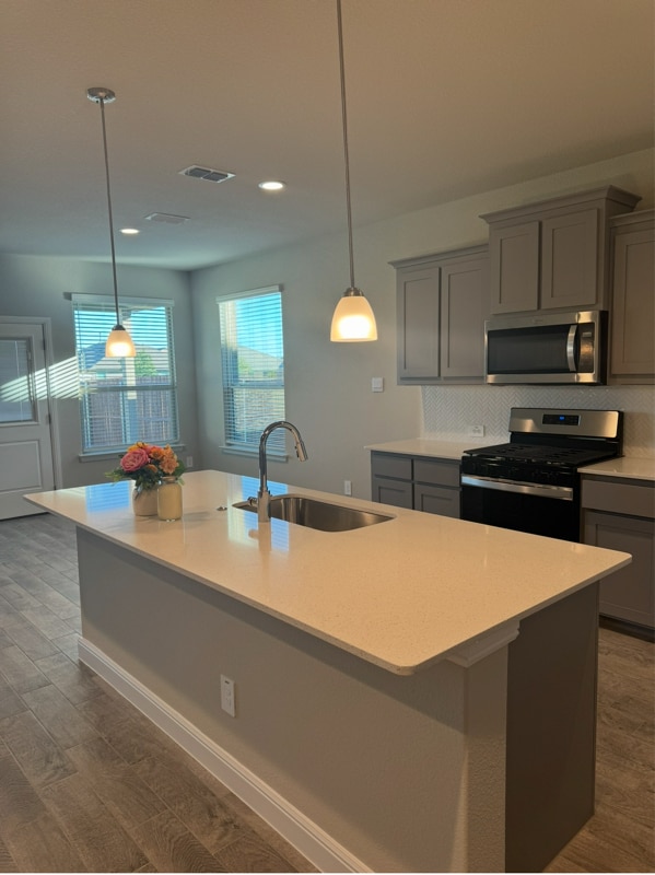 Photo - 16020 Bronte Lane