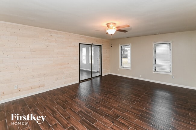 901 Vickery Dr