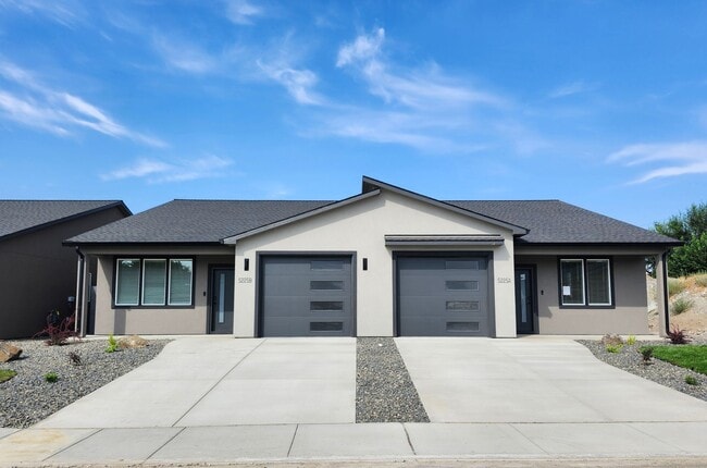 Photo - 5225 W Jay St