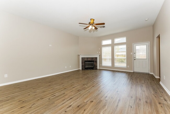 Photo - 9957 Yearling Pl