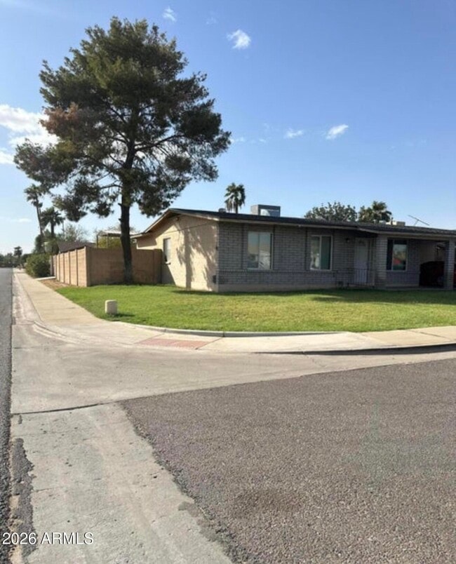 Building Photo - 2916 N 87th Ln