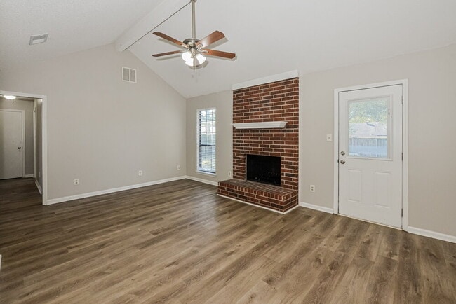 Photo - 6659 Ashland Dr