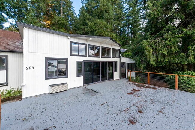 Photo - BEAUTIFUL CABIN STYLE HOME ACROSS FROM SIL...
