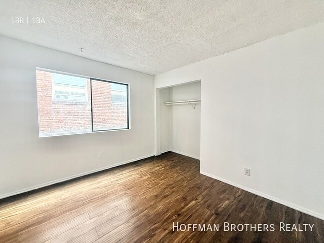 Photo - 235 S Mariposa Ave Unit 101