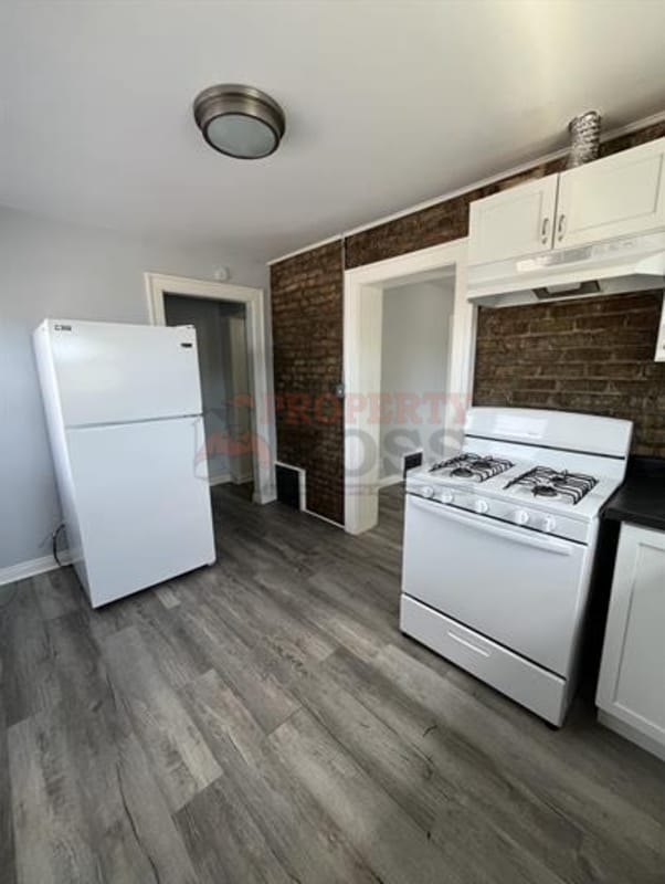 Photo - 15 1/2 Rimbach St. Apt.3/ 2 West