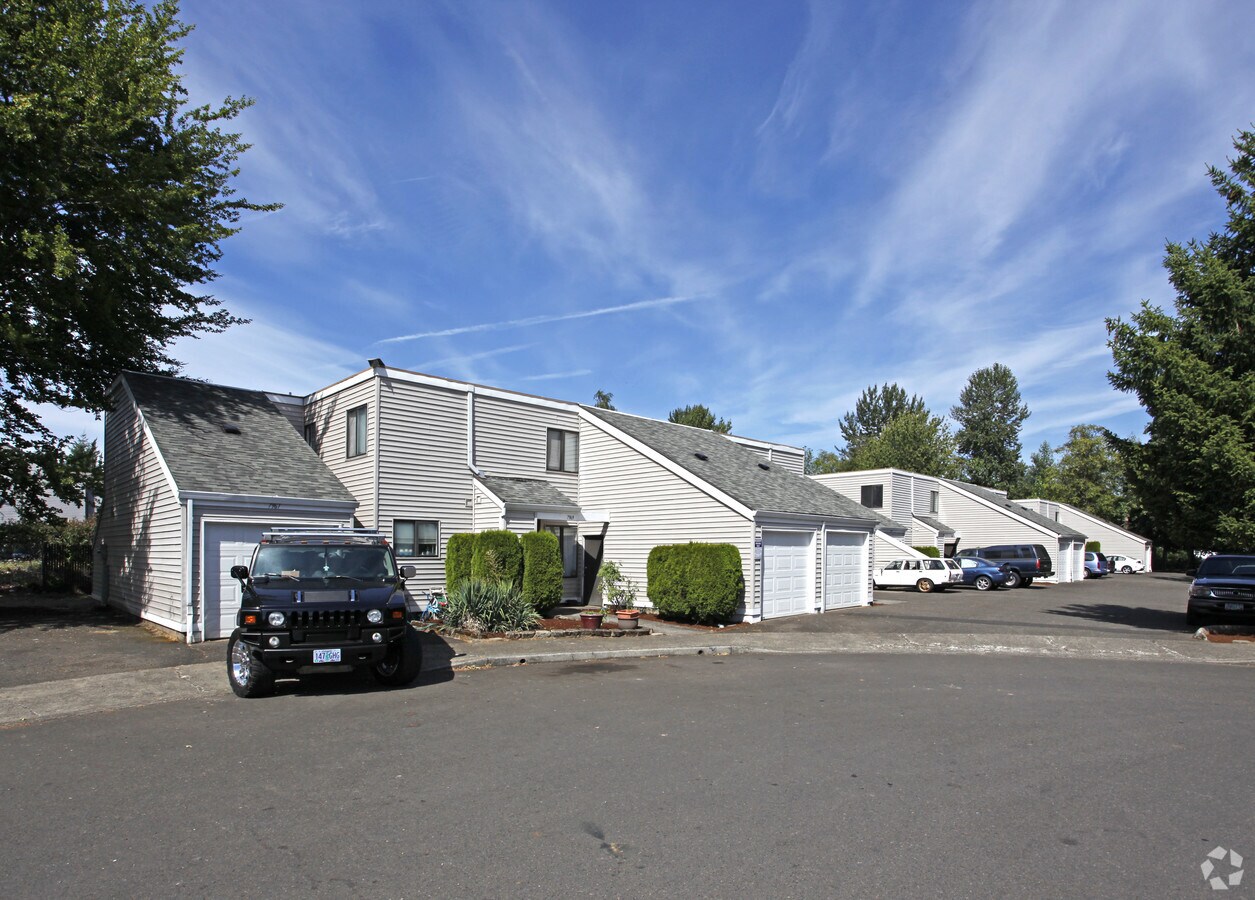 Sunrise Apartments - Sunrise Apartments