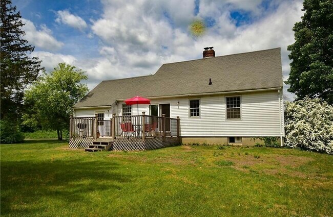 Photo - 499 N Eagleville Rd