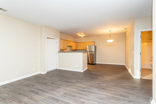 2BR, 2BA - 1,247SF - Dinning Room