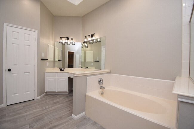 Photo - 23122 Beech Canyon Dr