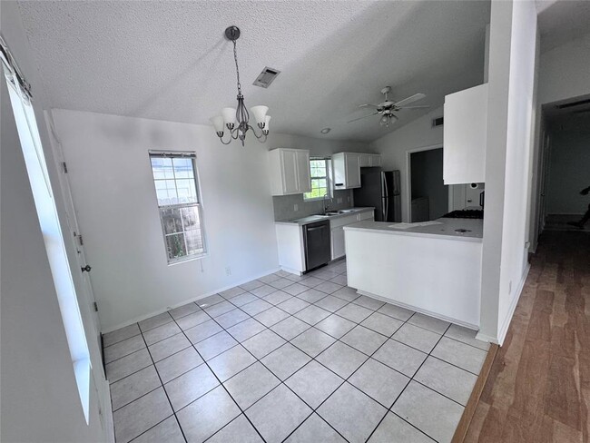 Photo - 3709 Tom Green St