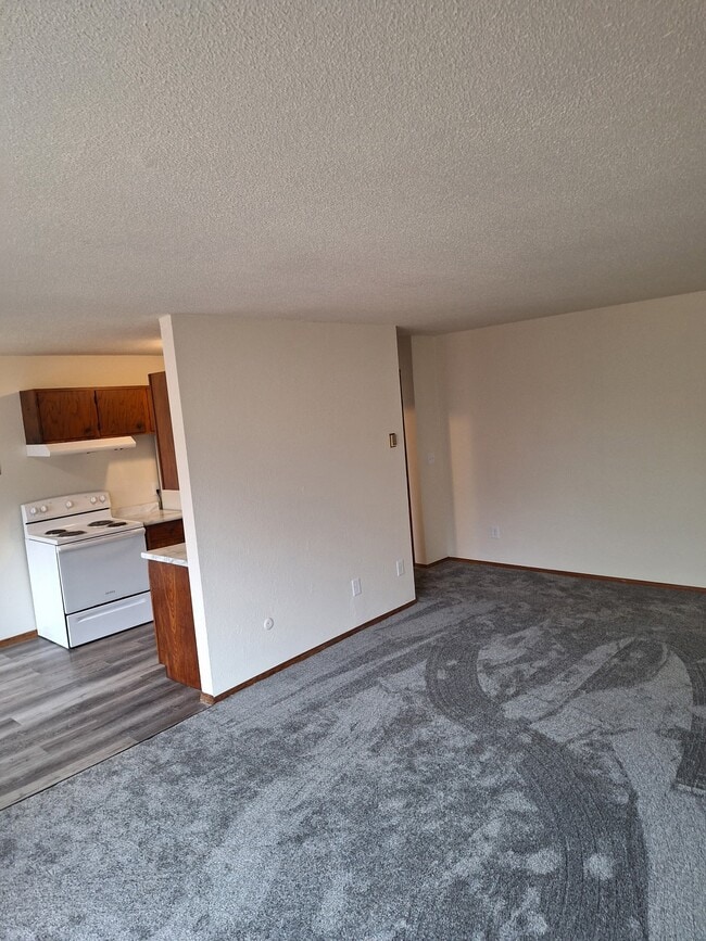 Photo - 1676 English St Unit 203