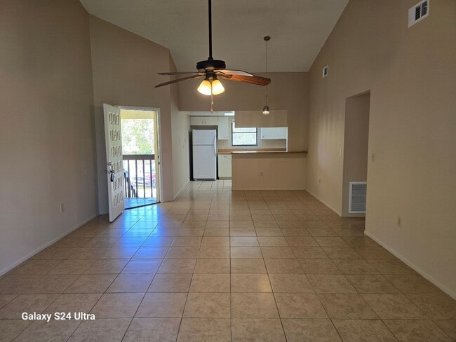 Photo - Great Location