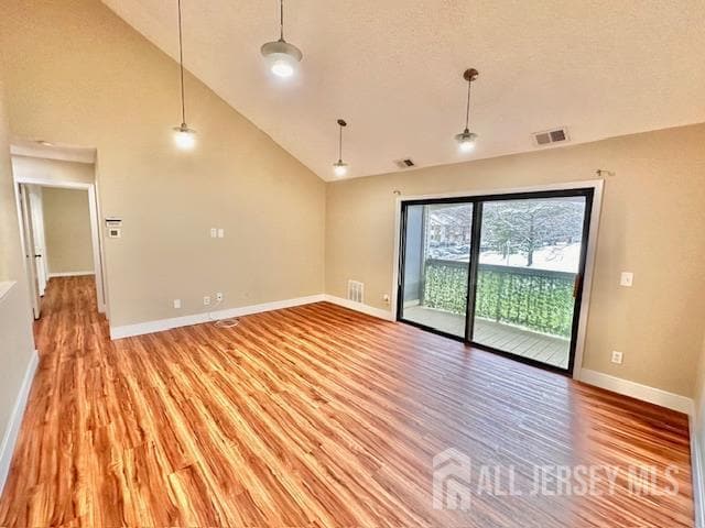 Photo - 211 Sunshine Ct