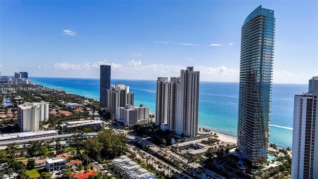 Building Photo - 18975 Collins Ave Unit 3004 Rental