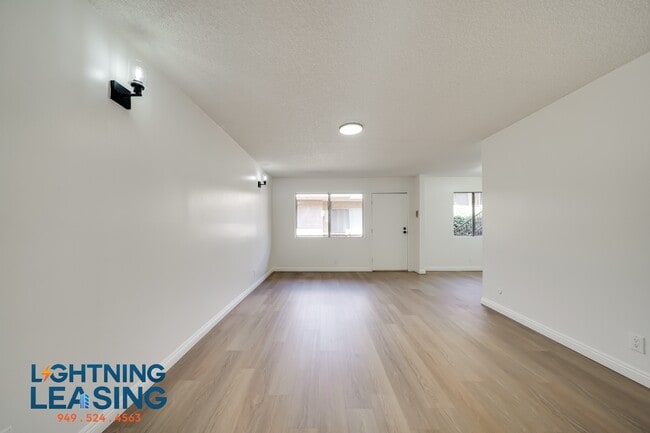 14634 Magnolia-204B - 14634 Magnolia-204B Condo Unit 204B