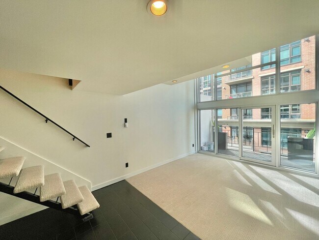 Photo - Beautiful Mid Century Modern Condo in Tali...