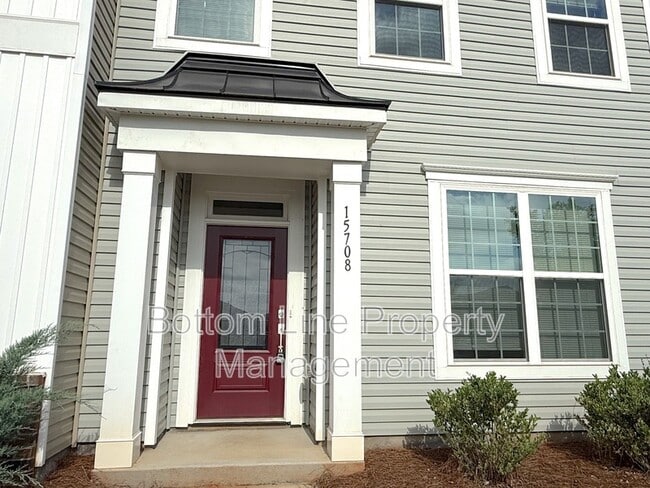 Photo - 15708 Country House St