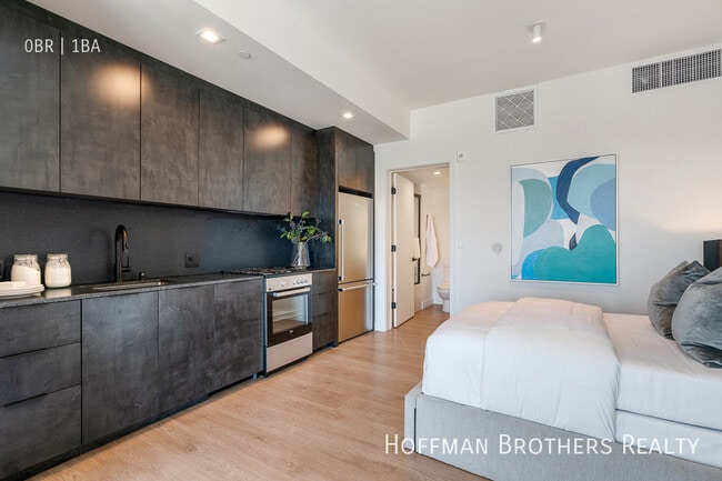 Photo - 10700 Tabor St Unidad PH5