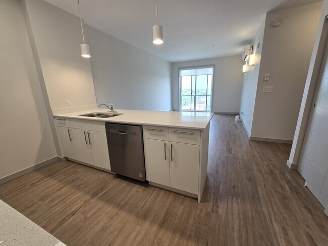 Photo - 1125 Pembina Hwy Unit 603