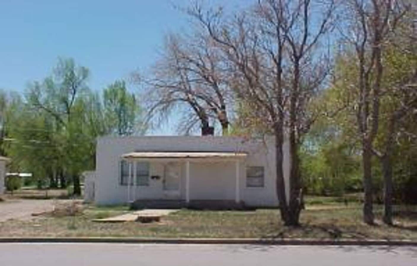 Single Family Home - Single Family Home