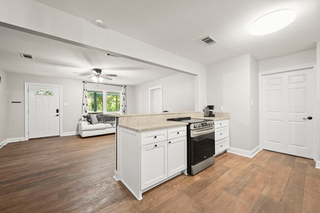 Photo - 23705 Walker South Rd