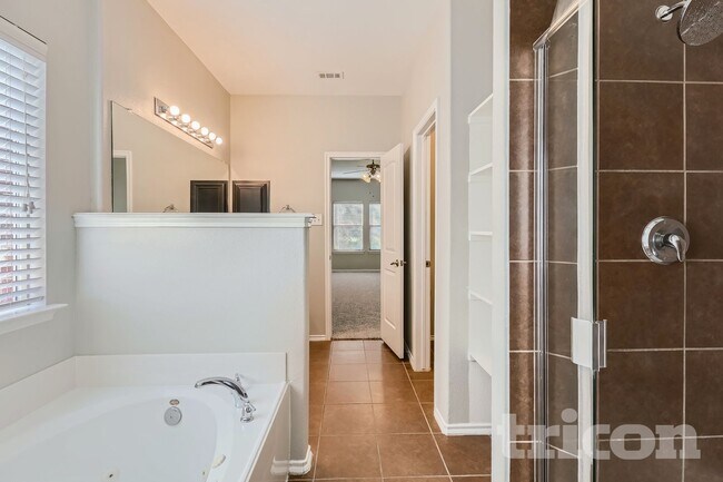 Photo - 1030 Barrington Dr