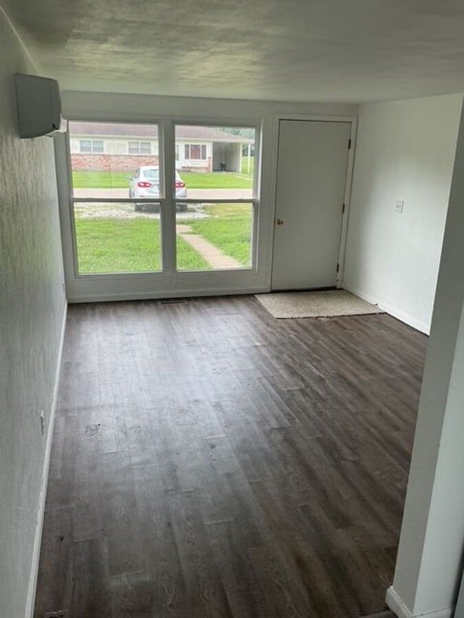 Photo - 105 E Glendale St Unit 2