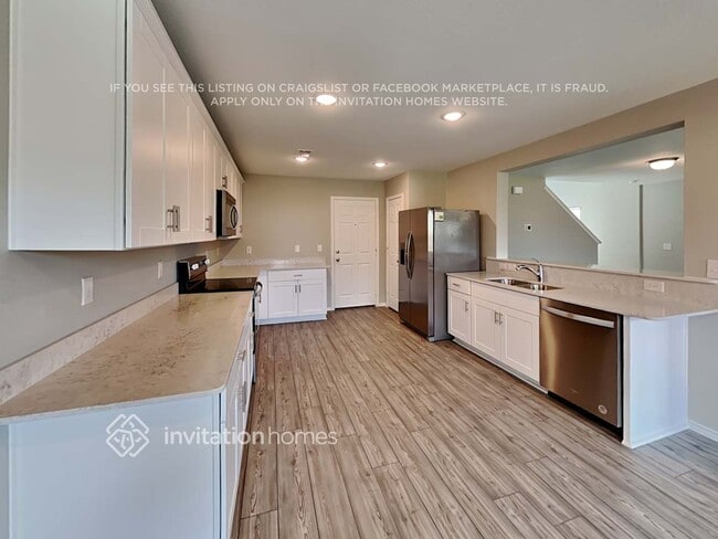 Photo - 1428 Embrook Trl