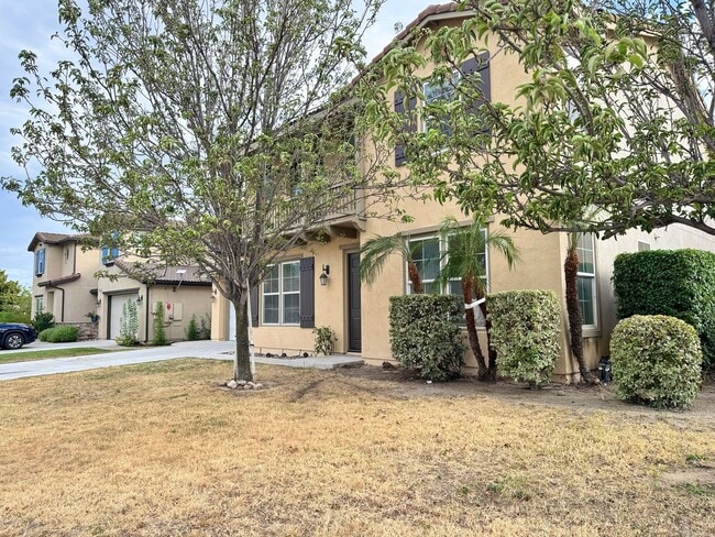 Photo - Spacious 6-Bedroom Estate in the Heart of Eastvale